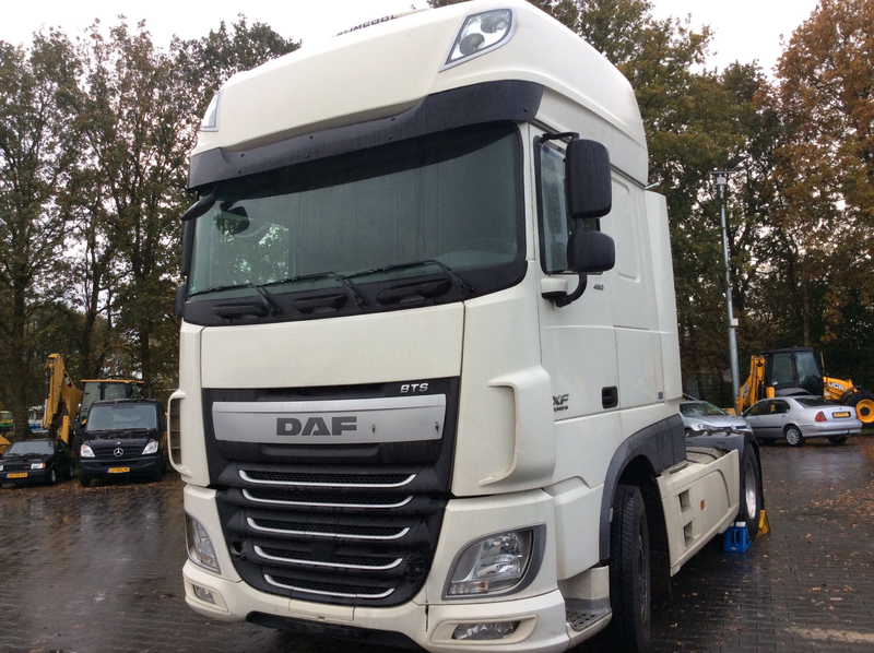 DAF XF106 dismantling DAF XF106 dismantling