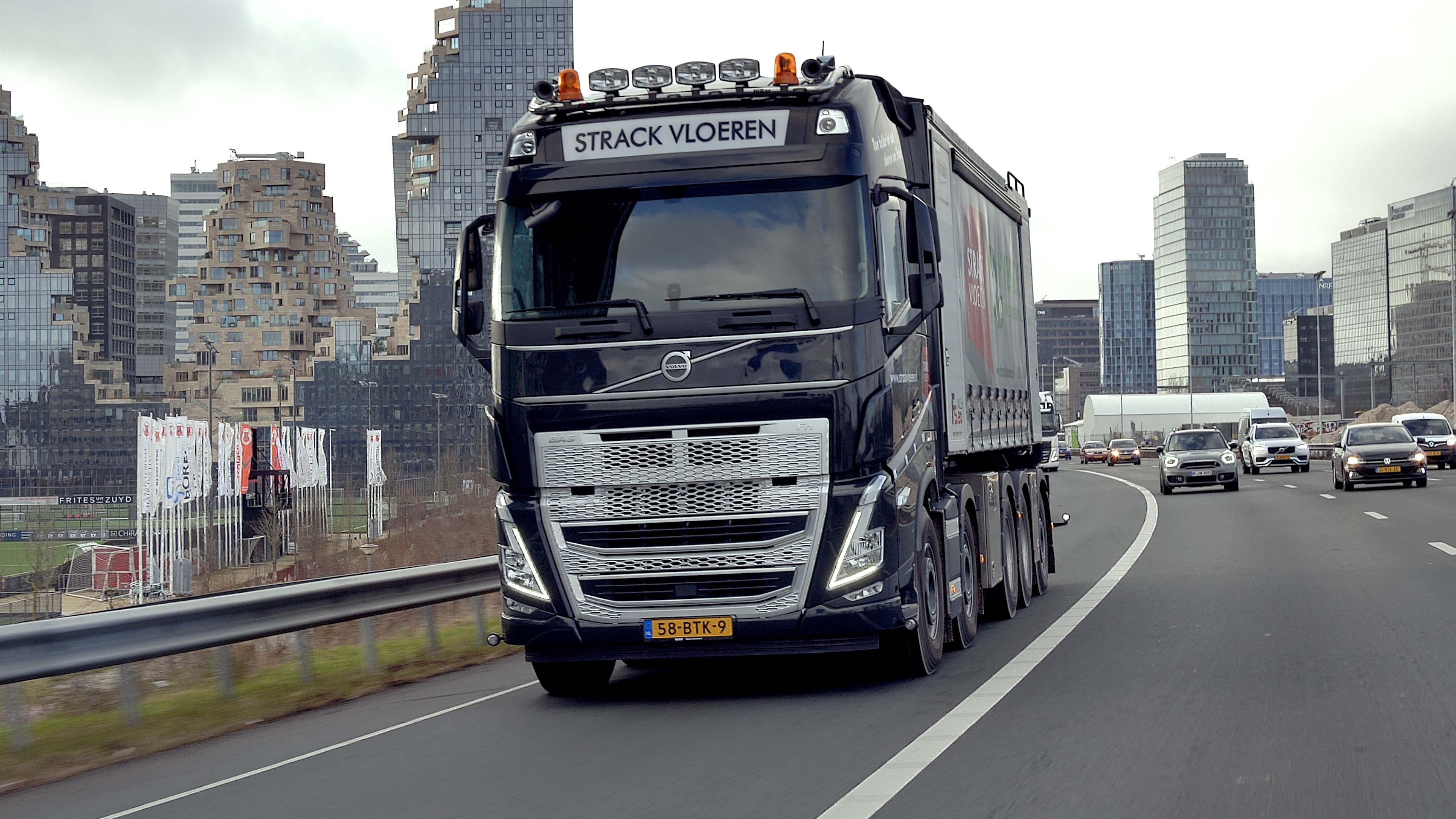 Strack Vloeren |...