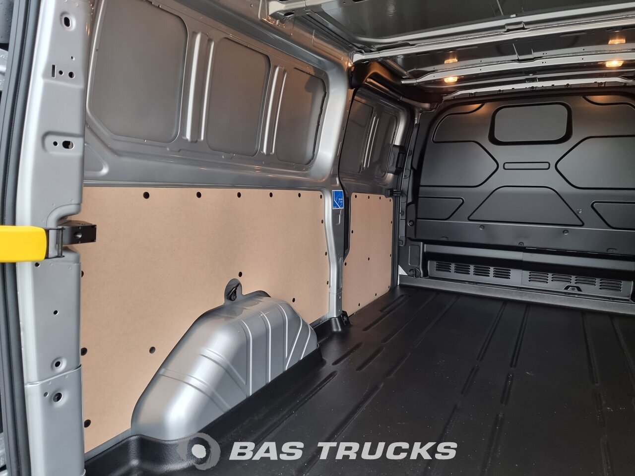 transit custom bulkhead hatch