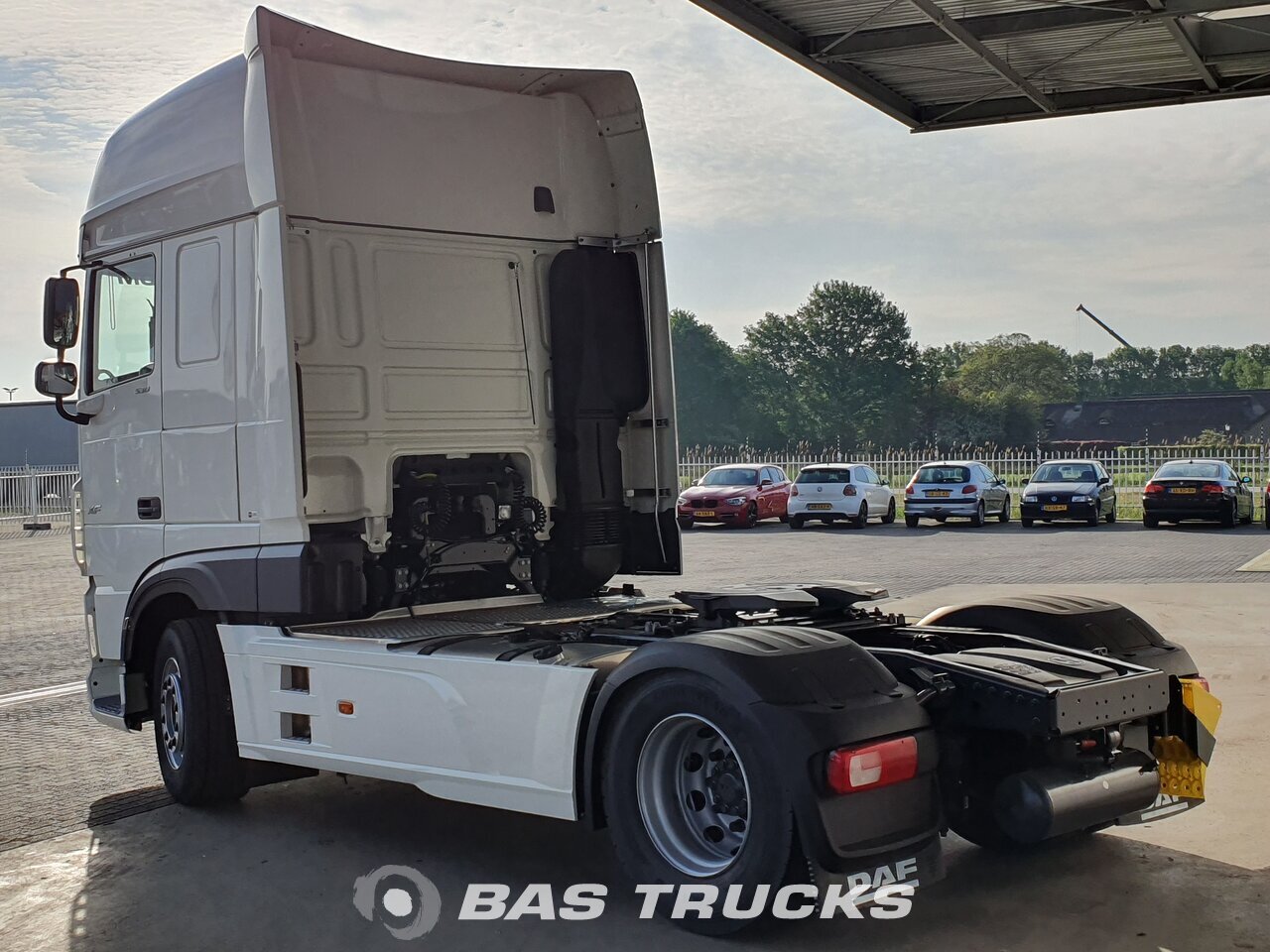 foto de Usado Cabeza tractora DAF XF 4X2 2021
