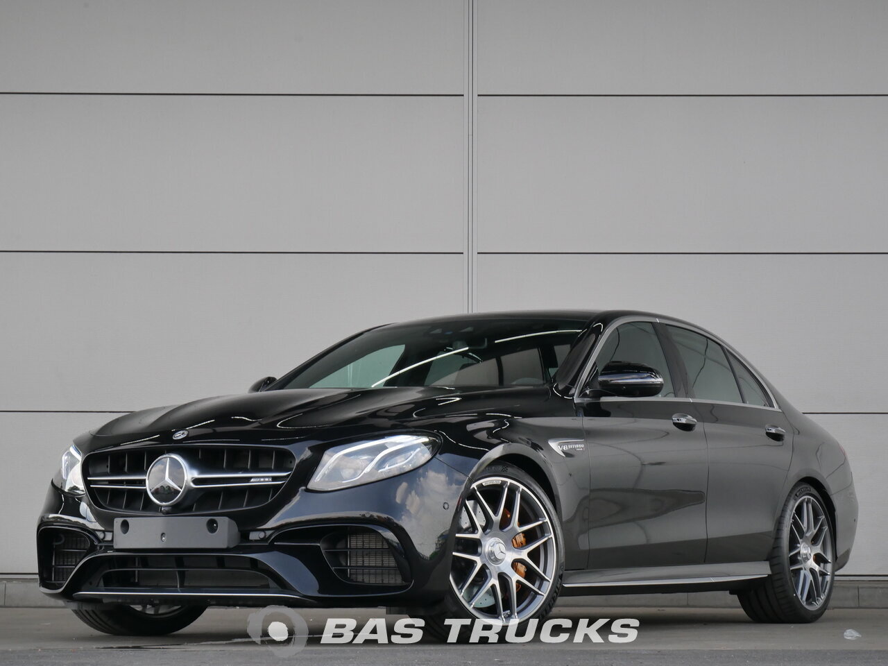 Mercedes E 63 Amg Sofort 17 Sedan Car Bas Trucks