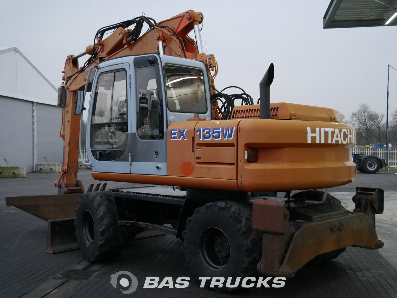 Hitachi EX 135 W Construction equipment Euro norm 0 €17950 - BAS Trucks