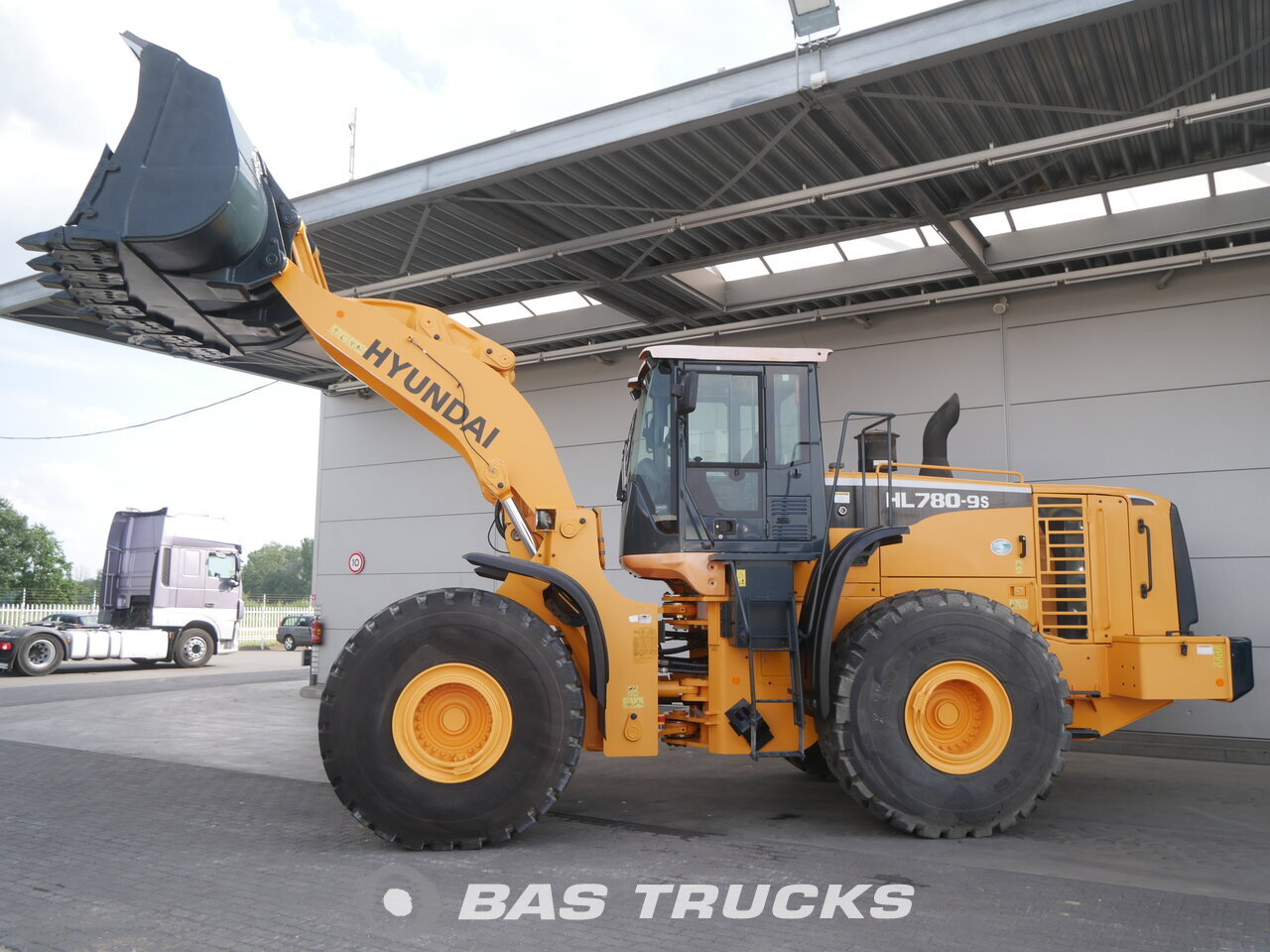 Хендай hl780 9s
