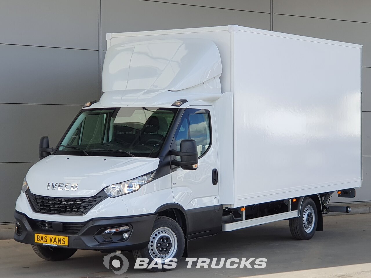 new iveco daily