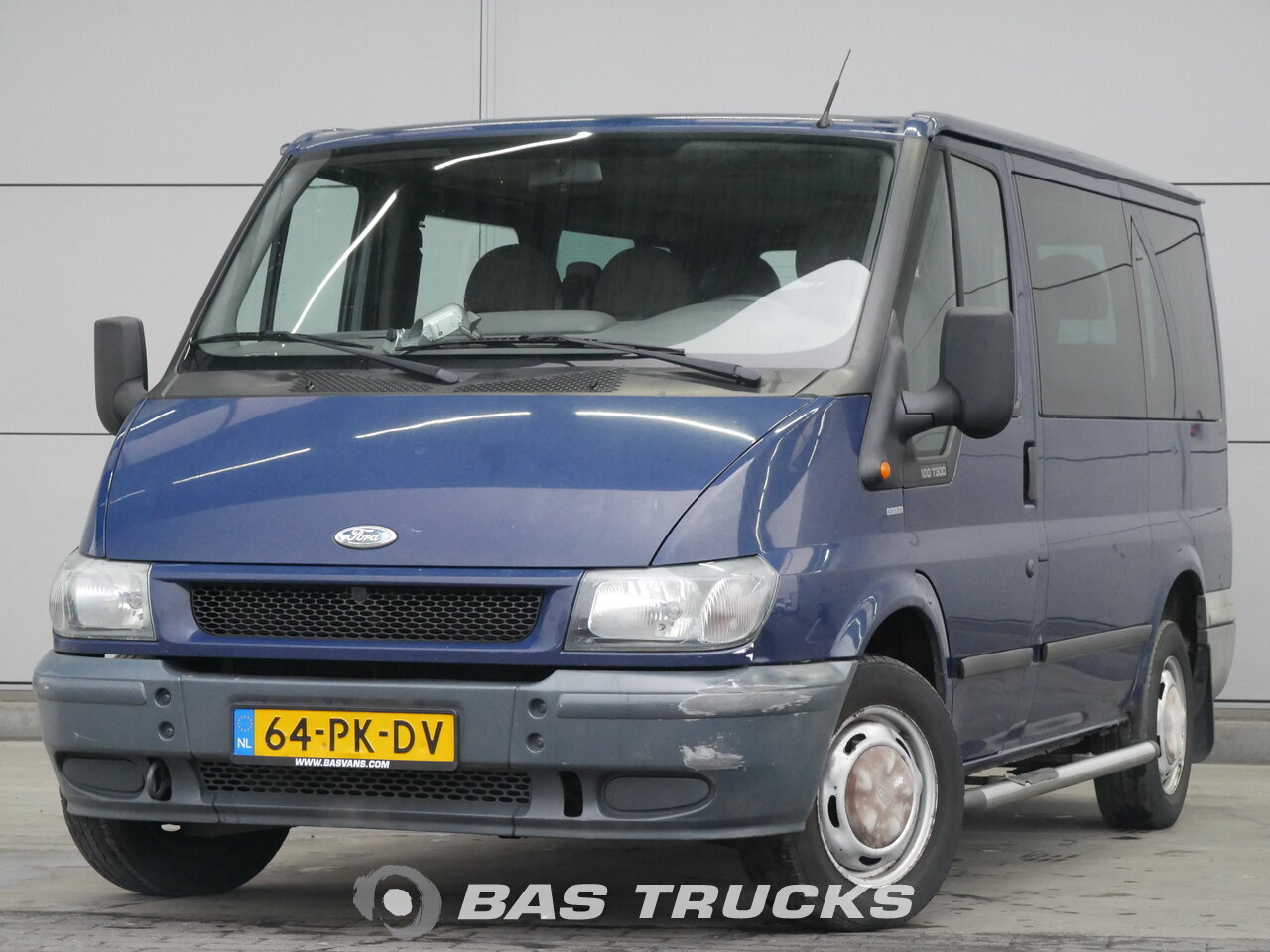 ford transit 2004