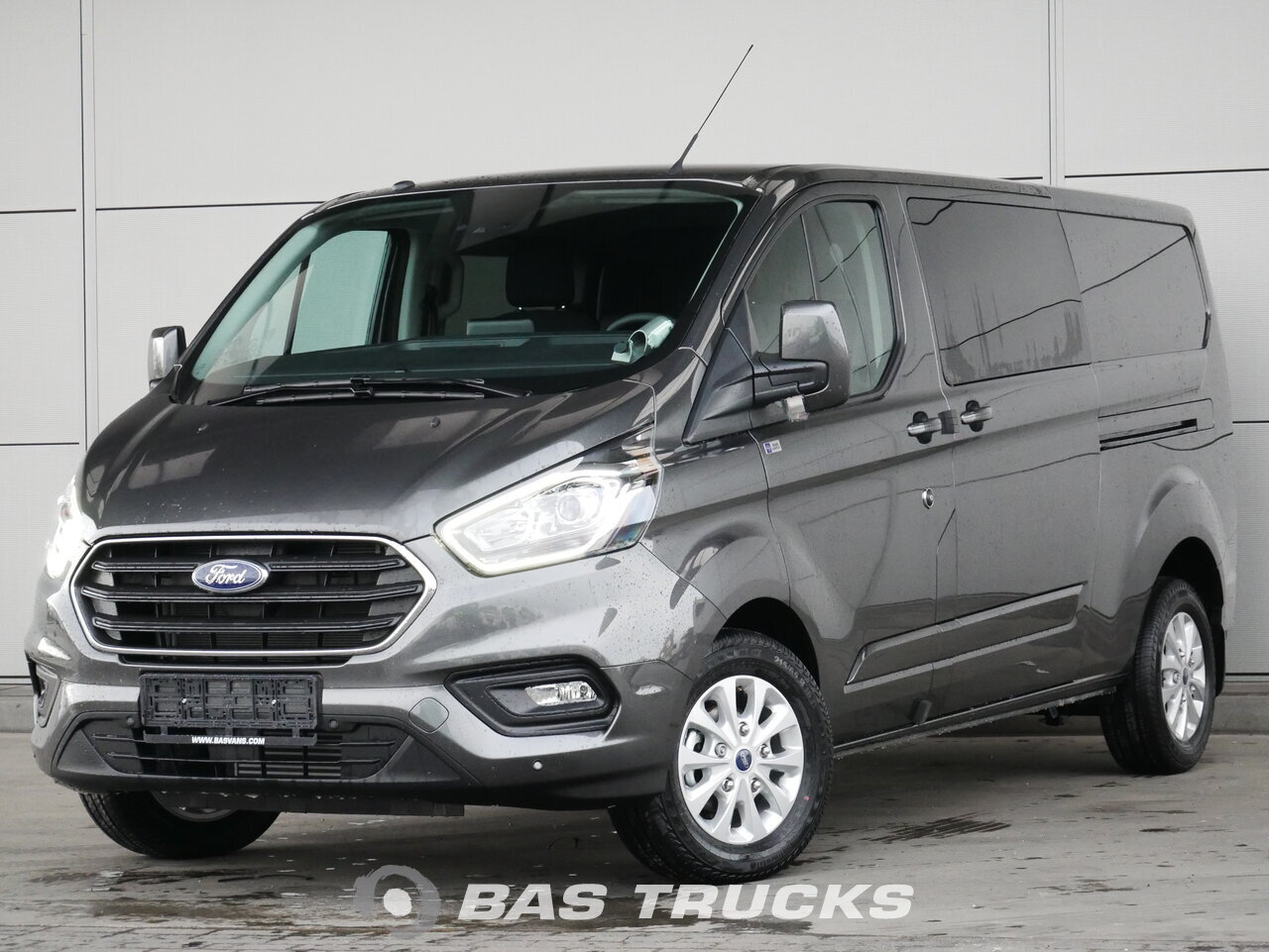 ford transit custom limited