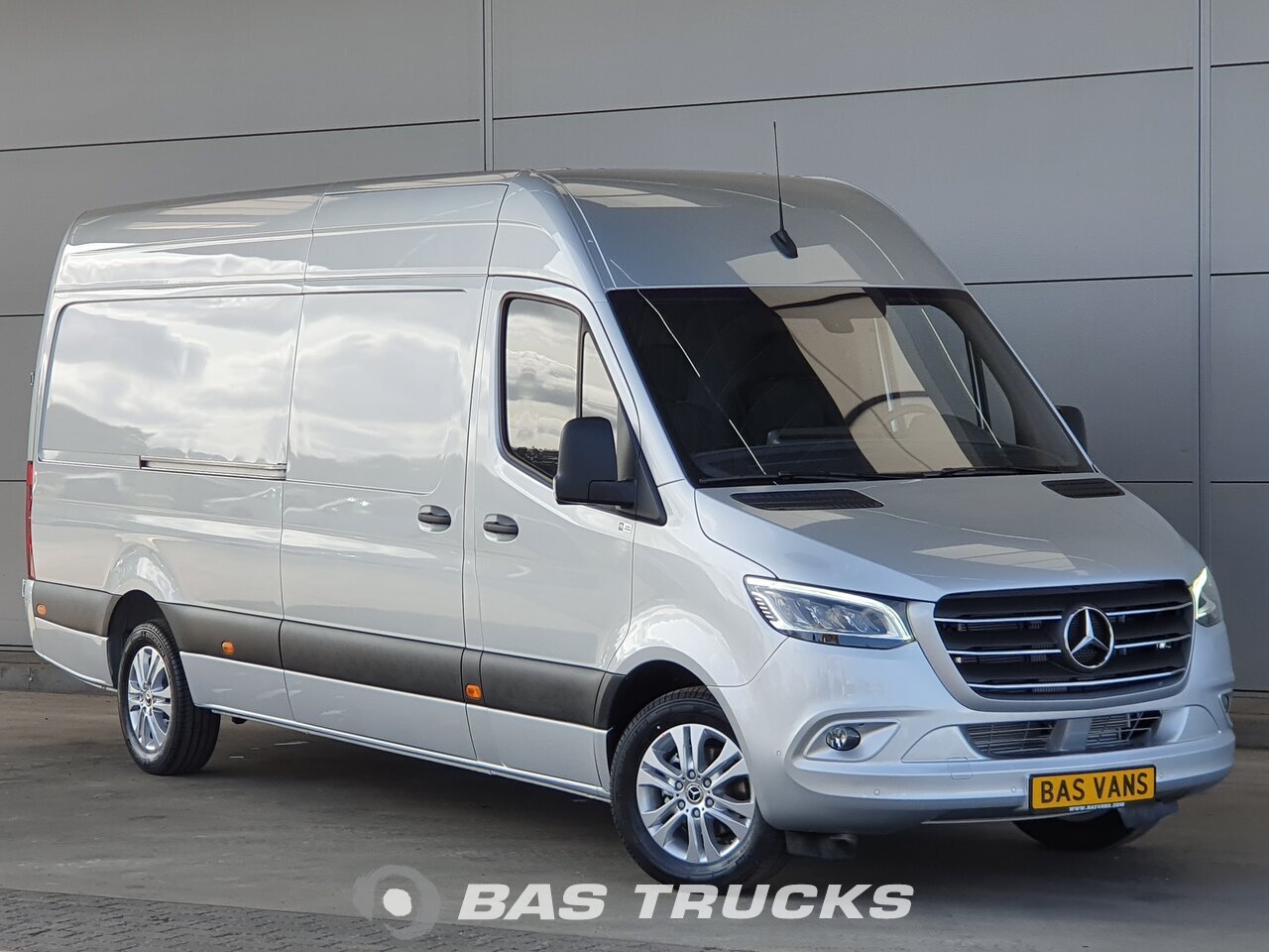 mercedes sprinter 319 v6
