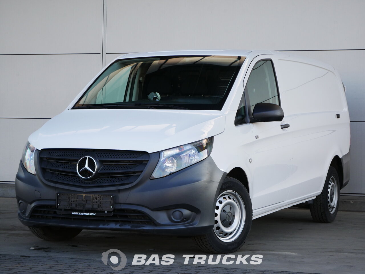 mercedes vito service cost