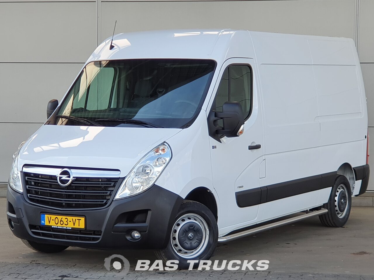 opel van 2019