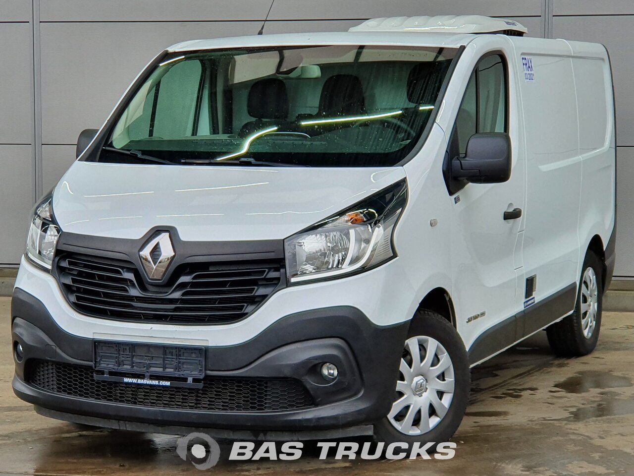 renault traffic lease