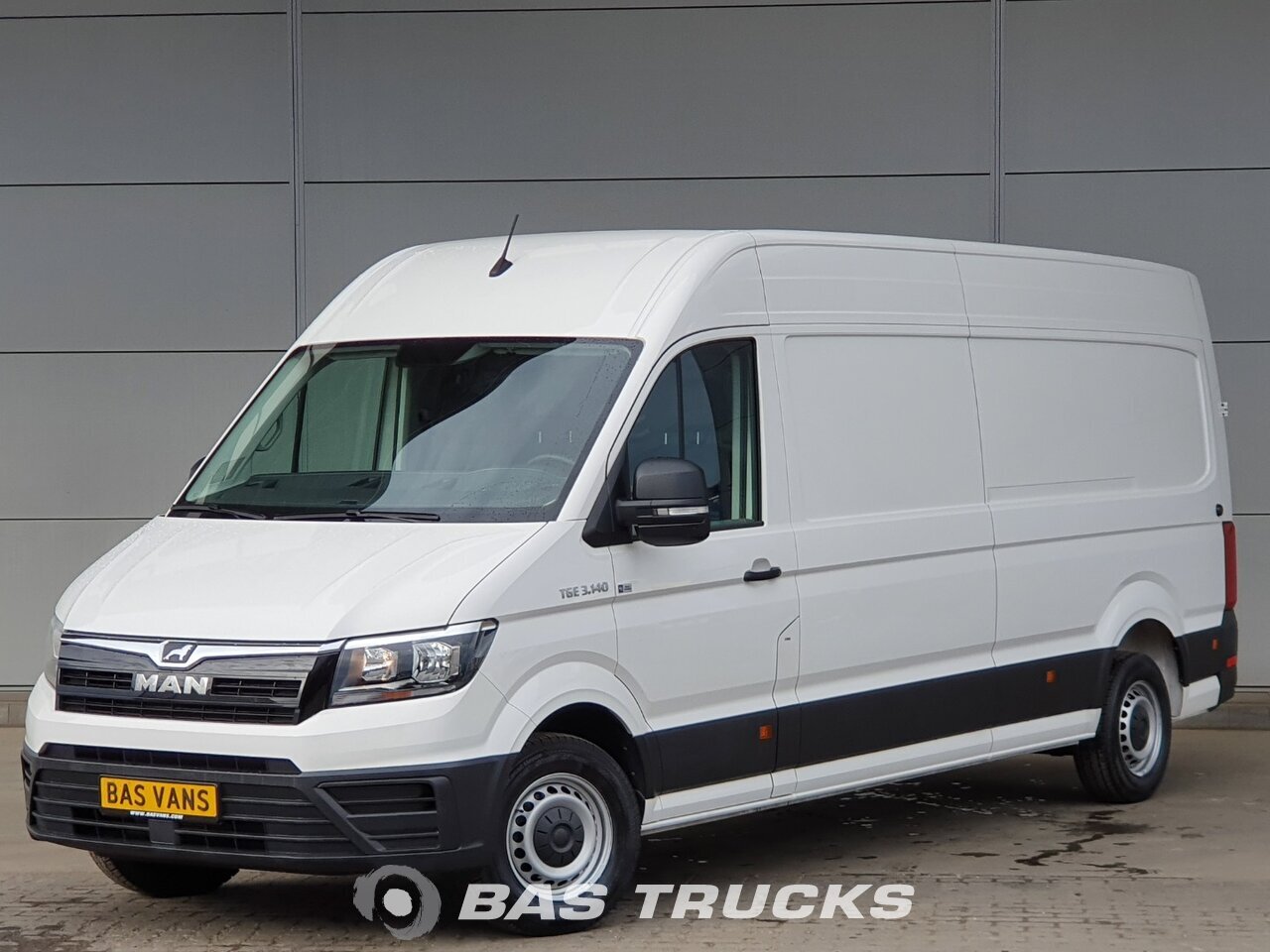 nearly new vw crafter