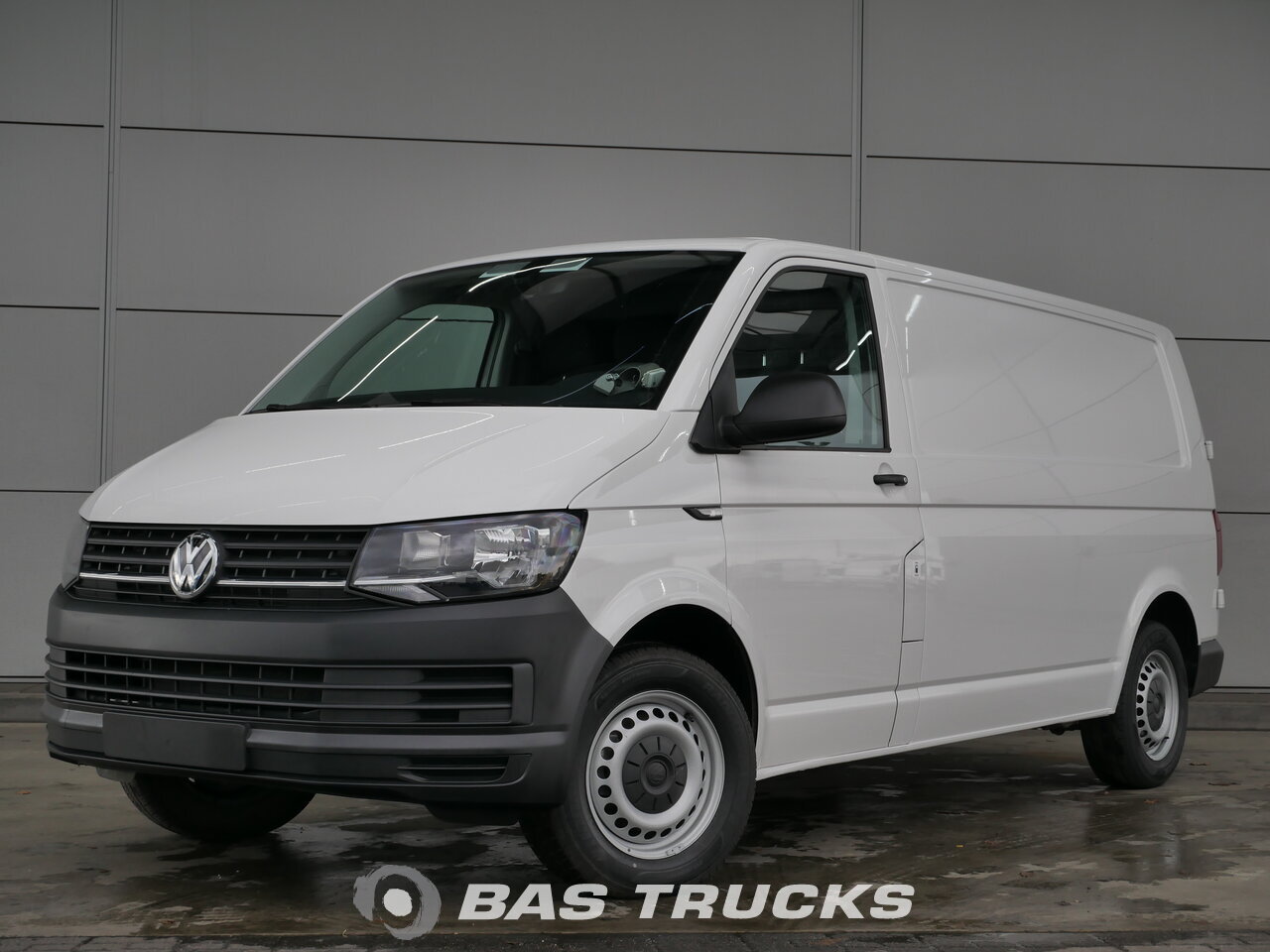 Volkswagen Transporter Light commercial vehicle €19900 BAS Trucks