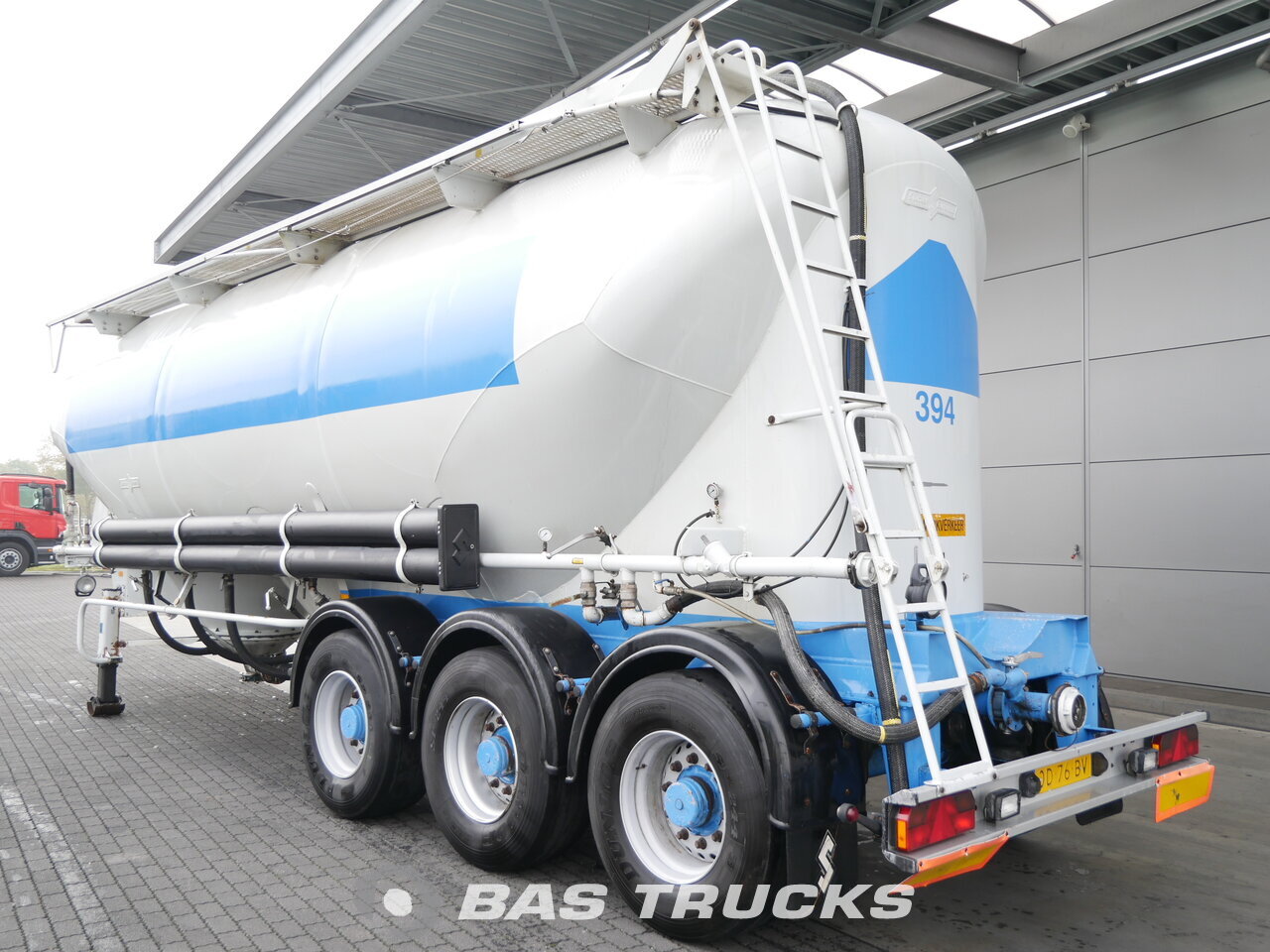 spitzer 40 000 ltr 1 bp sf 27 semi trailer bas trucks spitzer 40 000 ltr 1 bp sf 27 semi trailer bas trucks