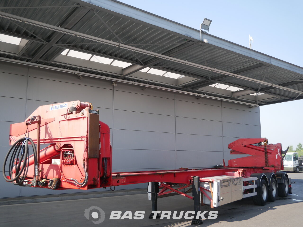 photo of Used Semi-trailer SteelBro Sideloader Liftachse Lenkachse SBSS343F Axels 1999
