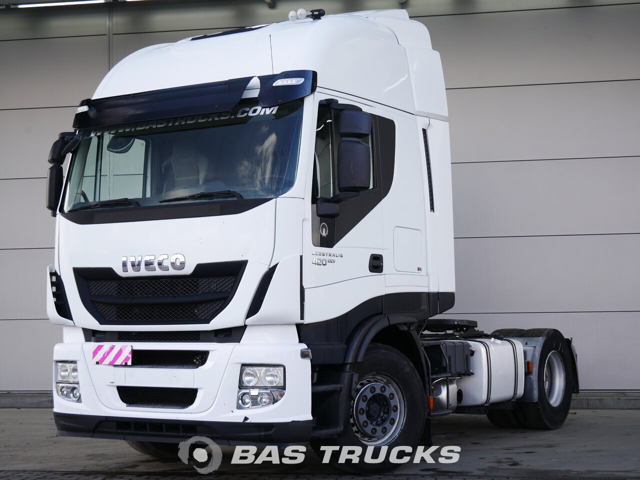 A WORLD LEADER IN ROAD TRANSPORTATION