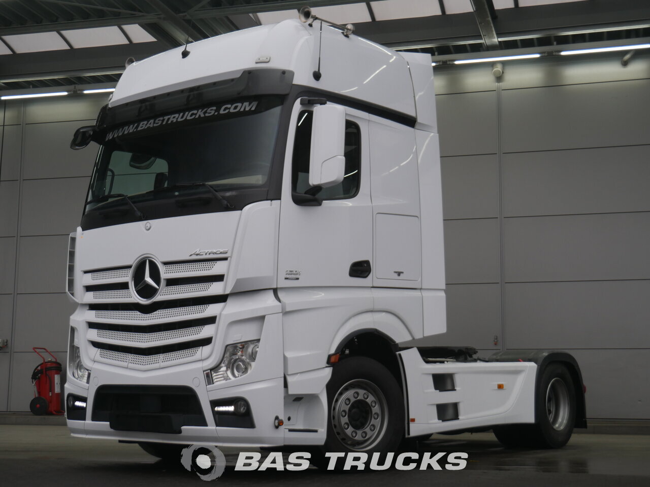 actros 1851 gigaspace