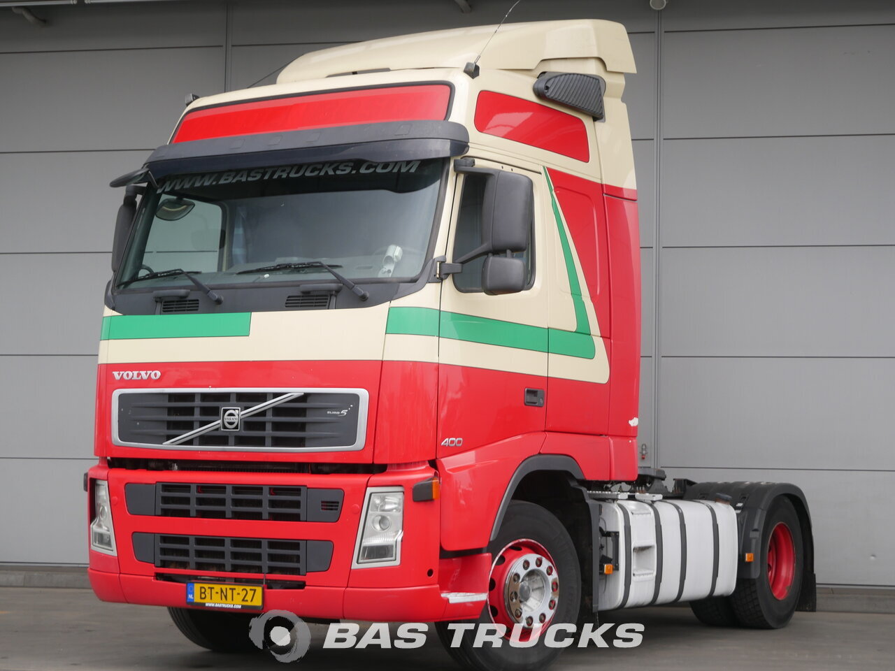 Volvo 400 самосвал