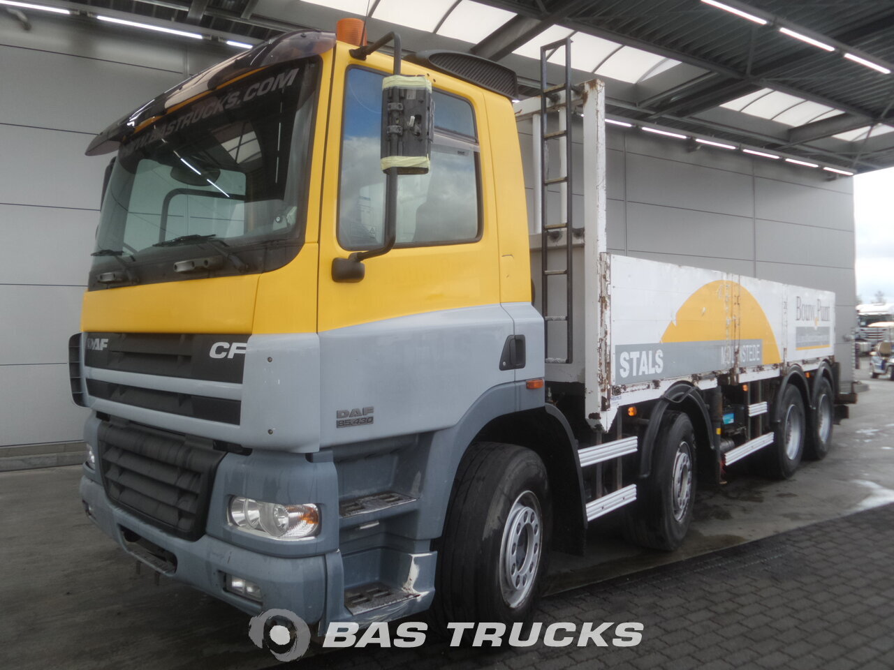 photo of Used Truck DAF CF85.430 8X4 2005