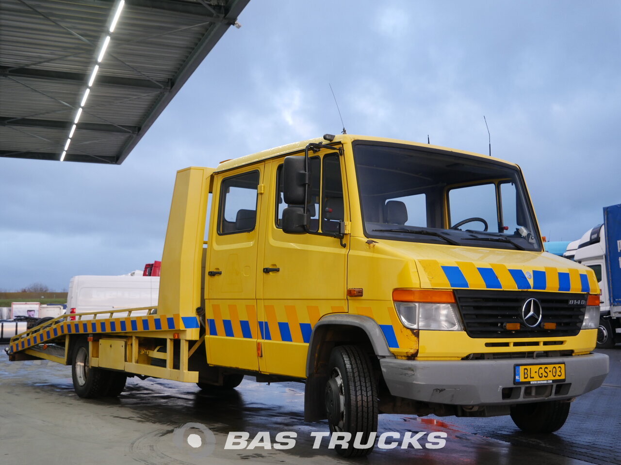 photo of Used Truck Mercedes Vario 814D 4X2 2001