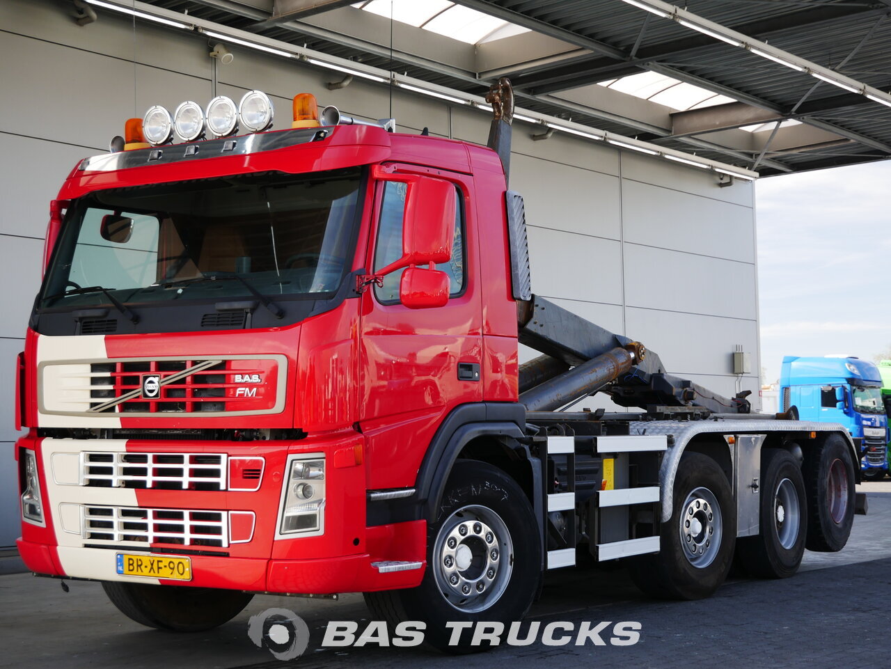 photo of Used Truck Volvo FM 440 8X2 2006